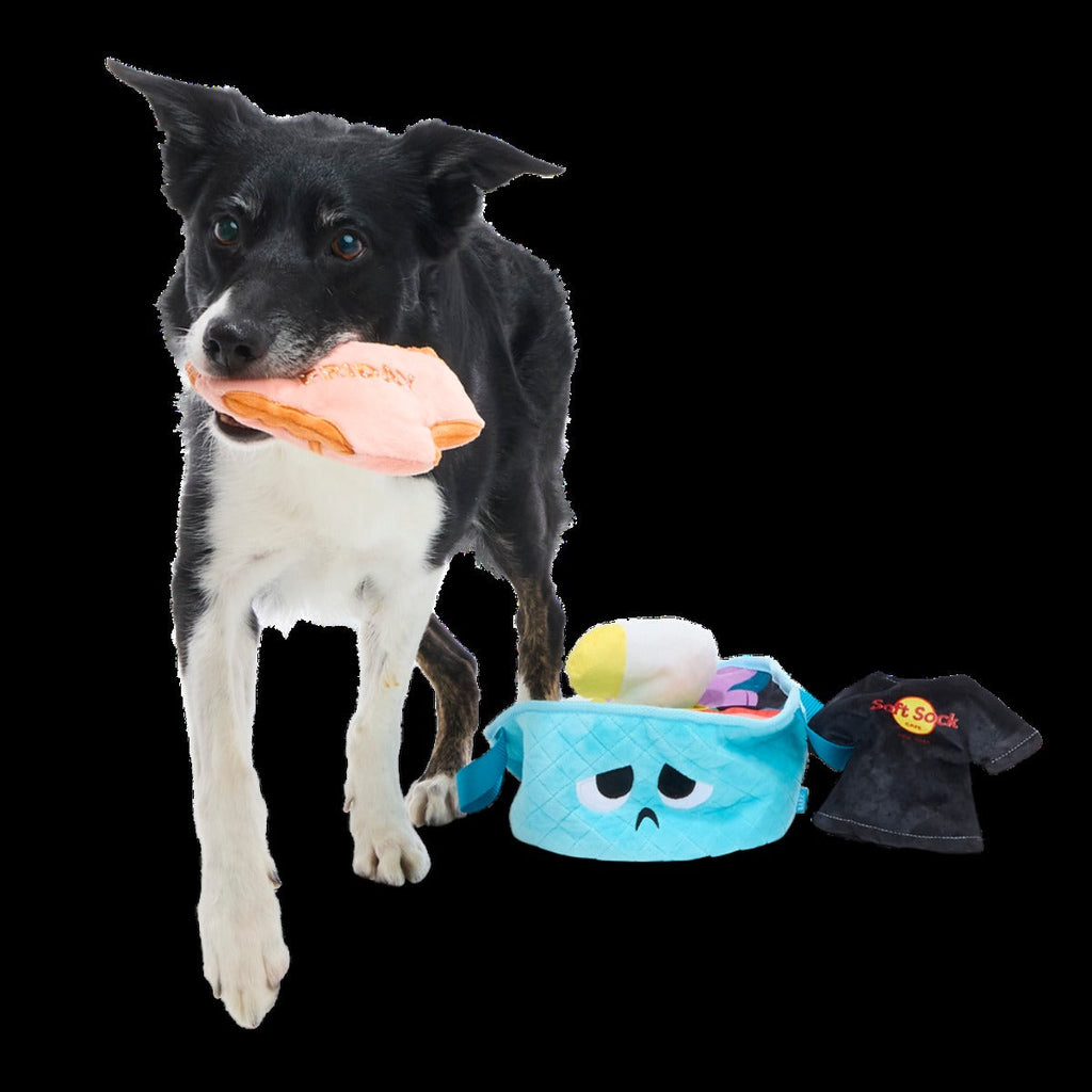Basket Stace Plush Extra-Large + Enrichment Dog Toy